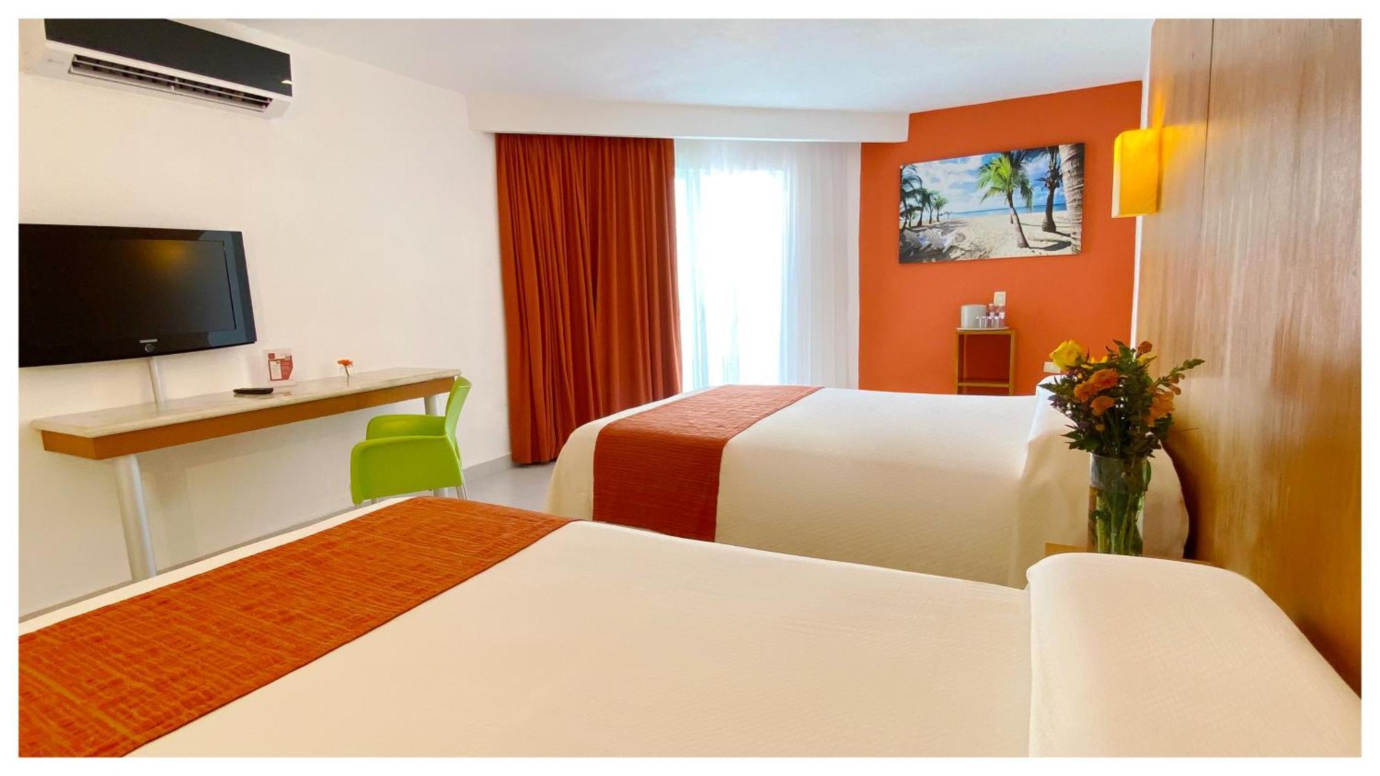 Adhara Express Hotel Cancún Exterior foto
